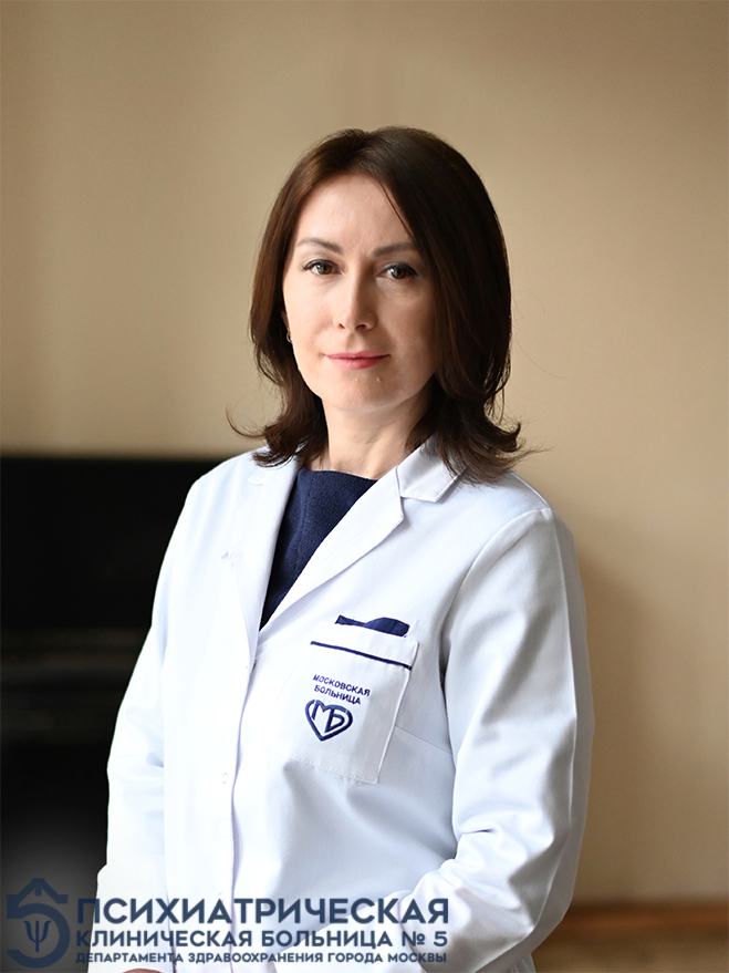 Попова Елена Михайловна